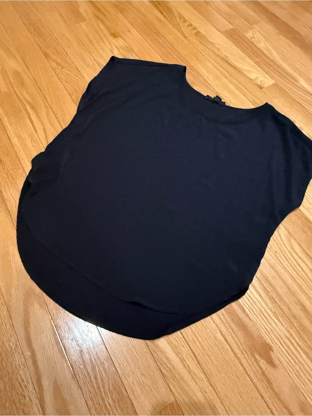 Classic Women's Black Flowy Boatneck Satin Short Sleeve Top